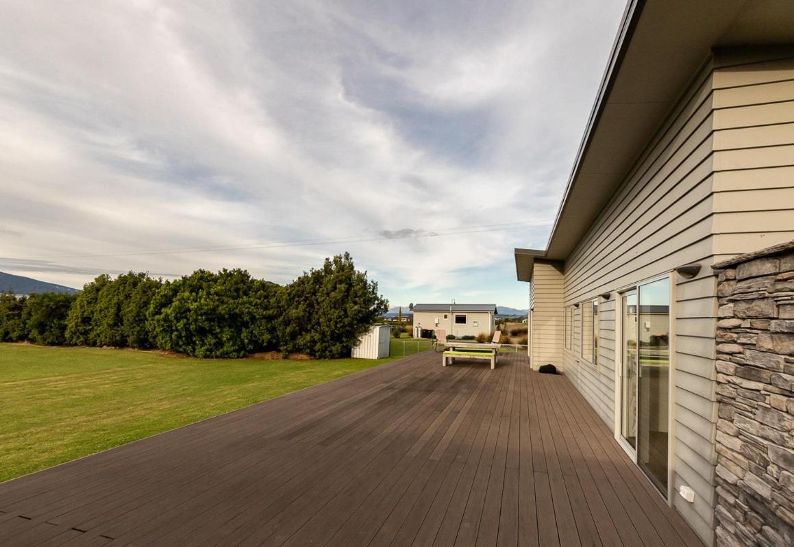 Poppa Pete'S - Te Anau Holiday Home Exterior photo